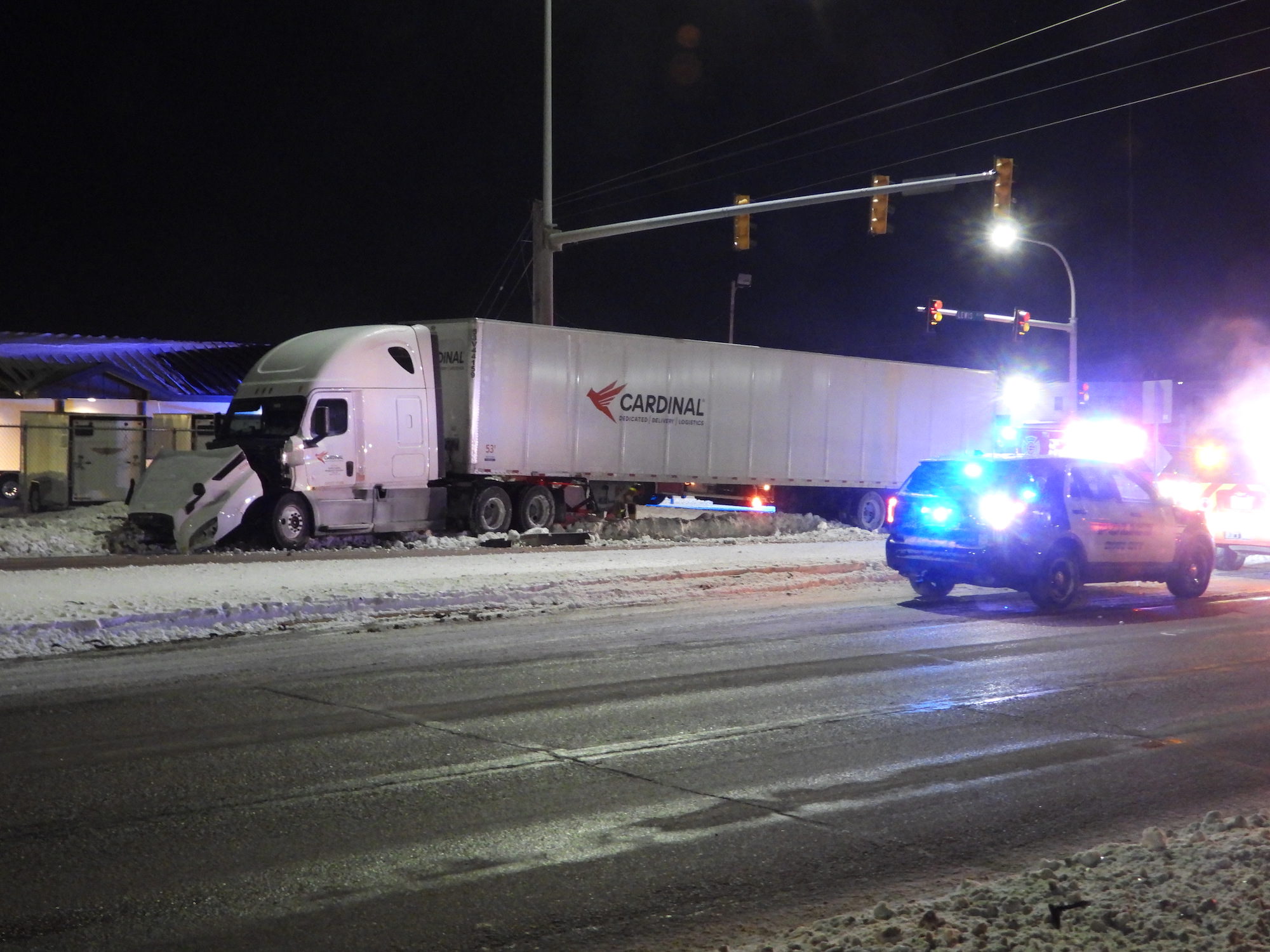 2 teens killed in crash at 3rd and Lewis in Sioux City Sunday