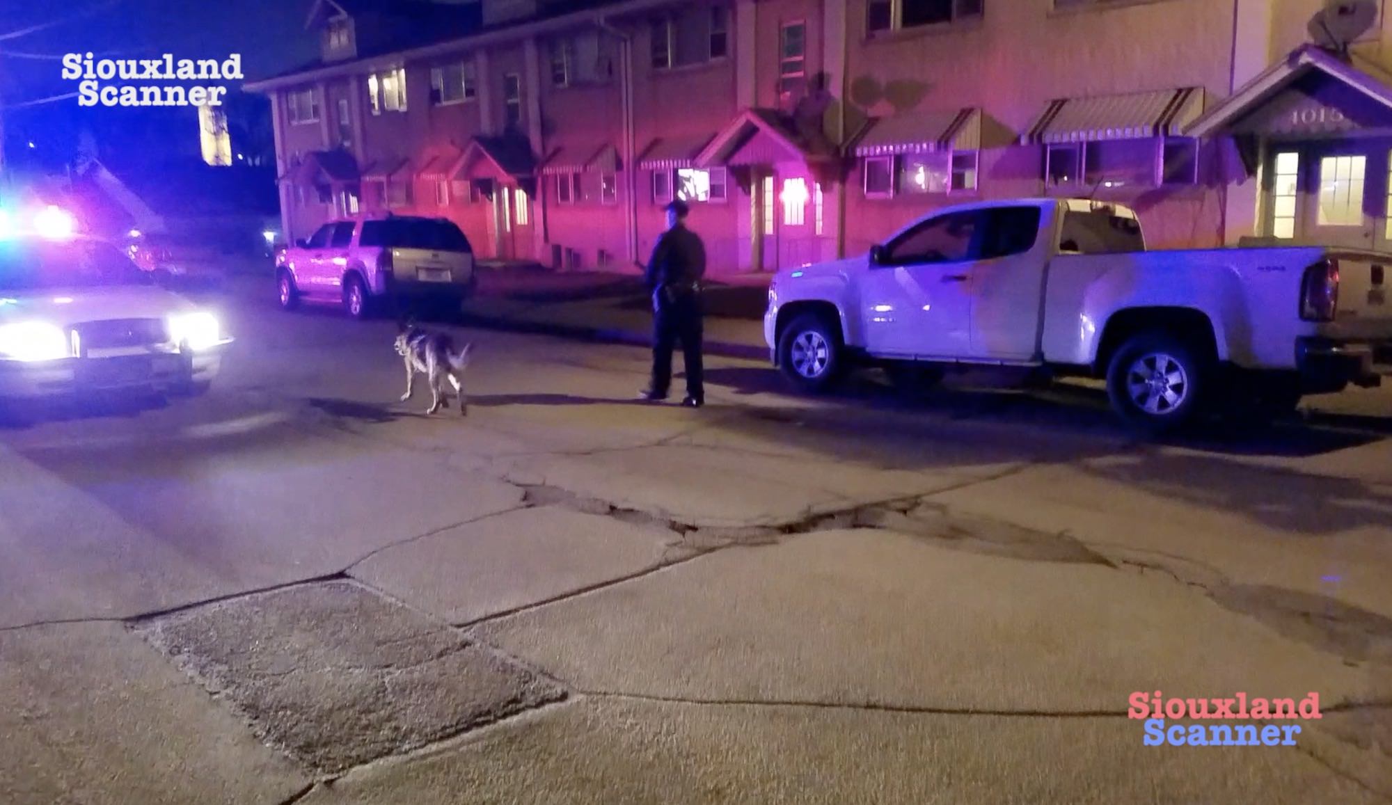 Police search for 3 people after armed robbery in Morningside